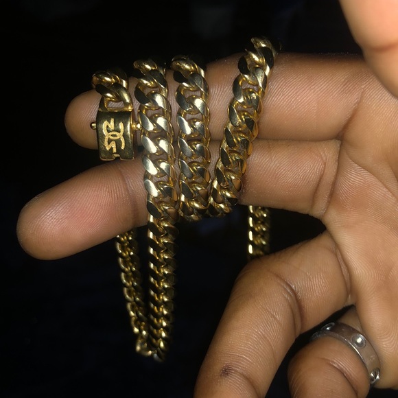 Gold 18k GP necklace - Picture 4 of 4